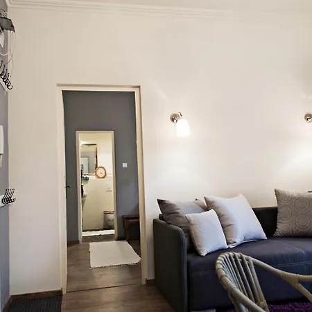 Adorable, Cosy At The Heroes' Square Apartment *