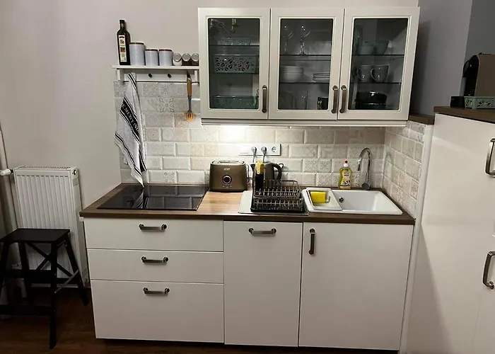 Adorable, Cosy At The Heroes' Square * 부다페스트